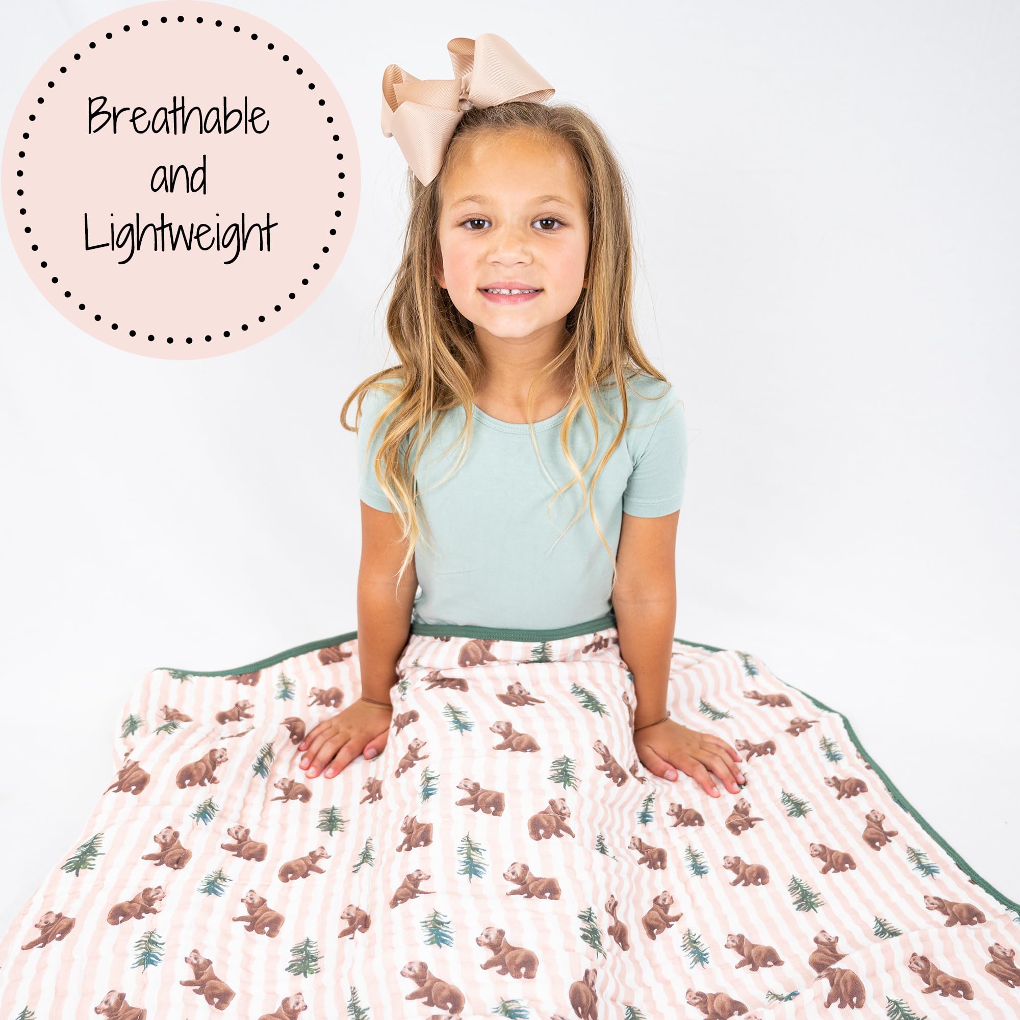 LollyBanks 100% cotton muslin blanket, durable and fade-resistant.