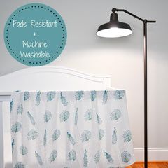 Machine-washable LollyBanks muslin blanket for easy daily care.