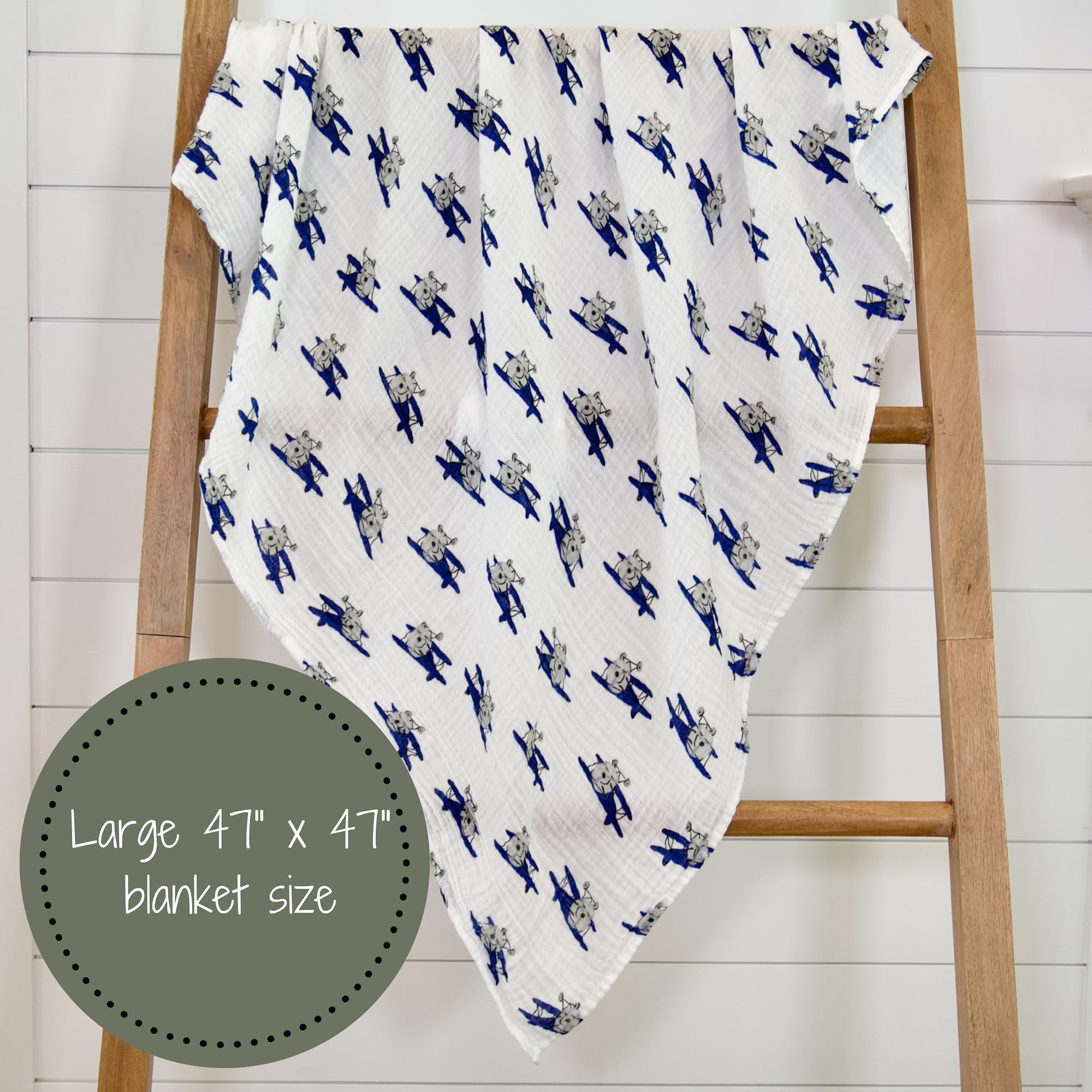 LollyBanks easy care swaddle, machine washable and quick-dry for busy days.