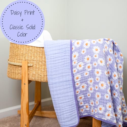 LollyBanks OEKO-TEX certified muslin blanket supports safe gentle touch.
