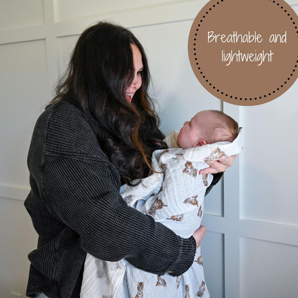 LollyBanks three-pack swaddles versatility for burps, naps, and nursing moments.