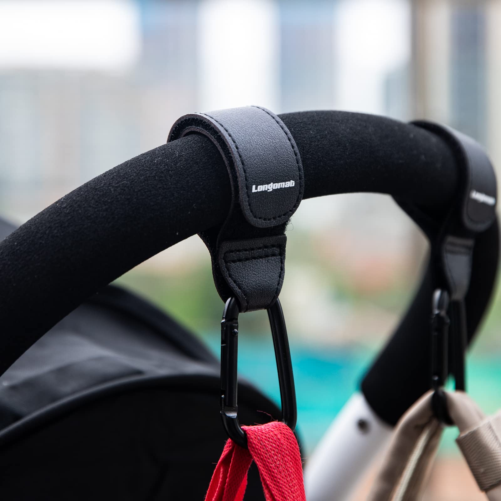 Longomat easy Velcro attachment on handle for fast use.