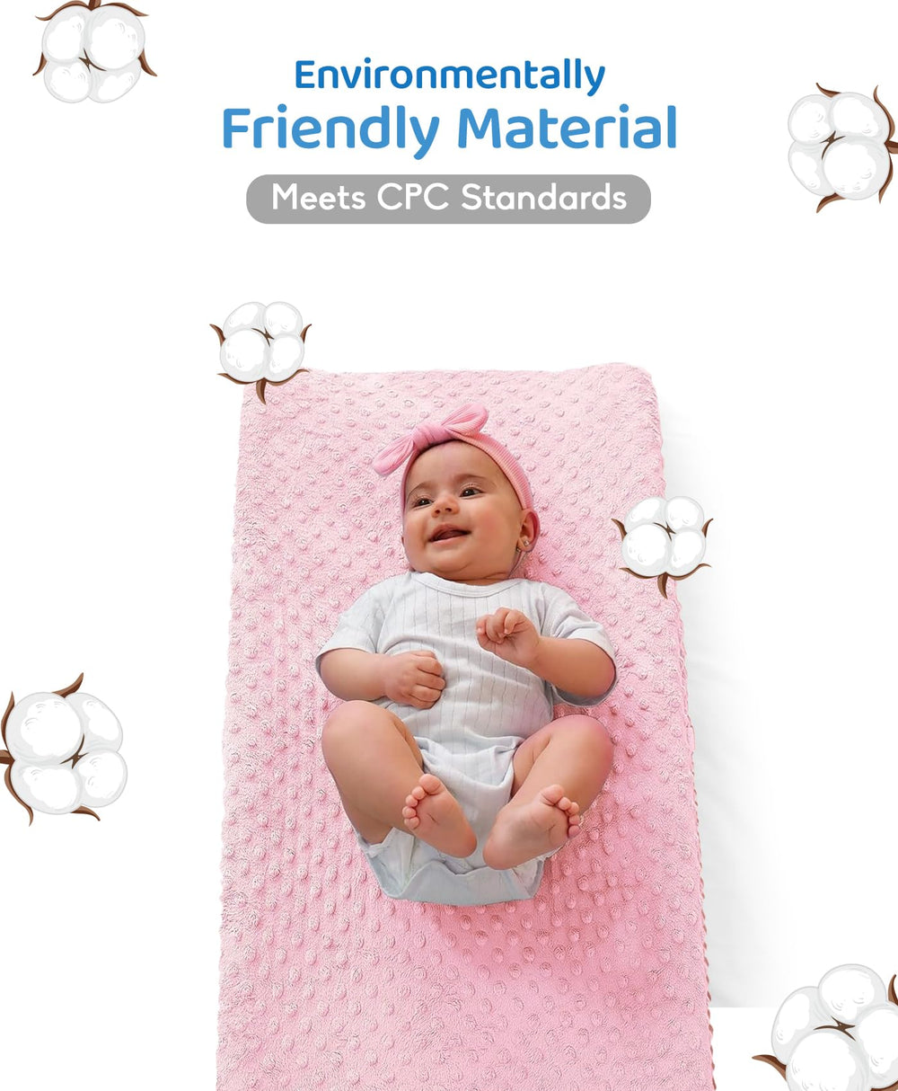 Loonah waterproof and hypoallergenic surface protects baby and keeps area clean.