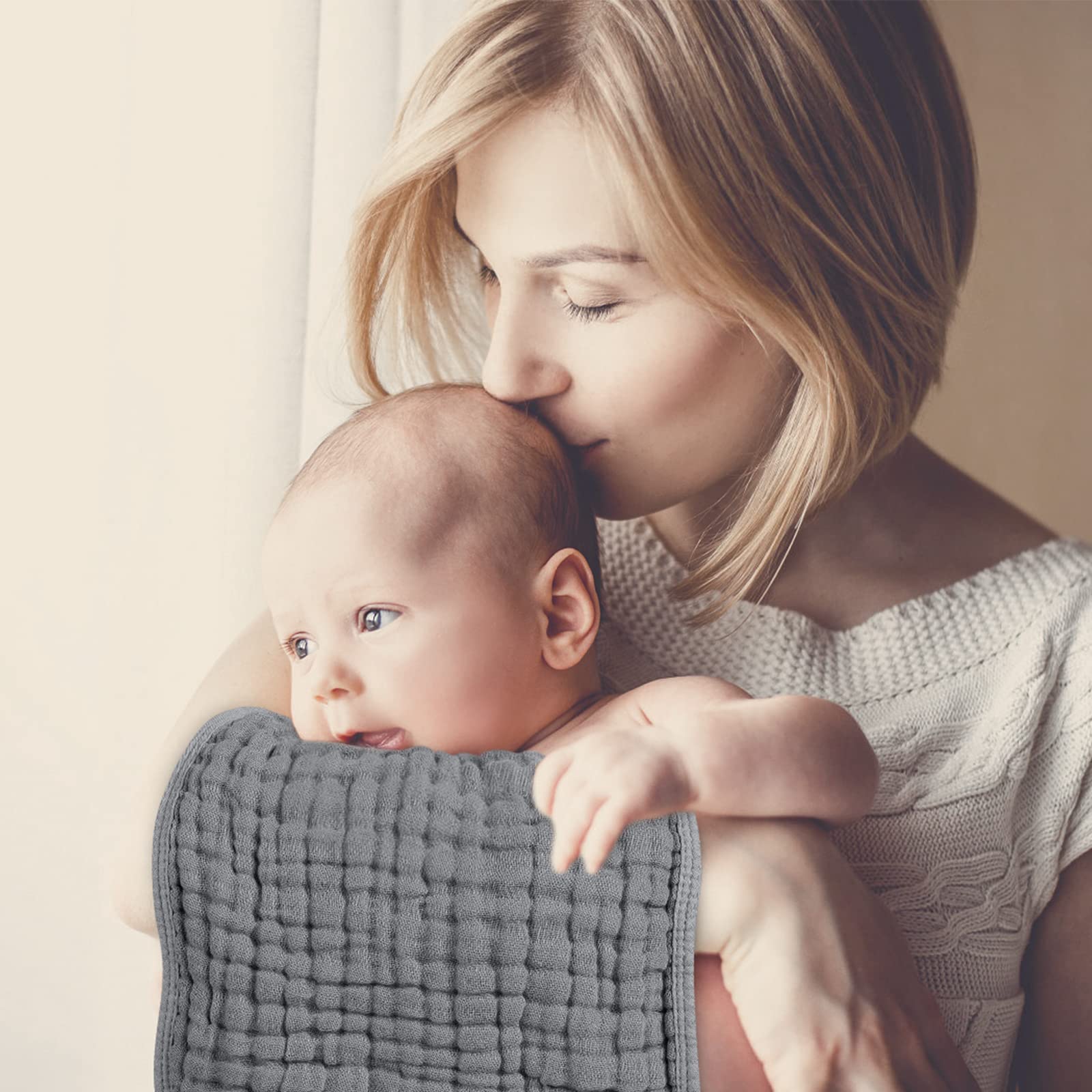 Looxii muslin burp cloths six-layer absorbency laid flat for spill control