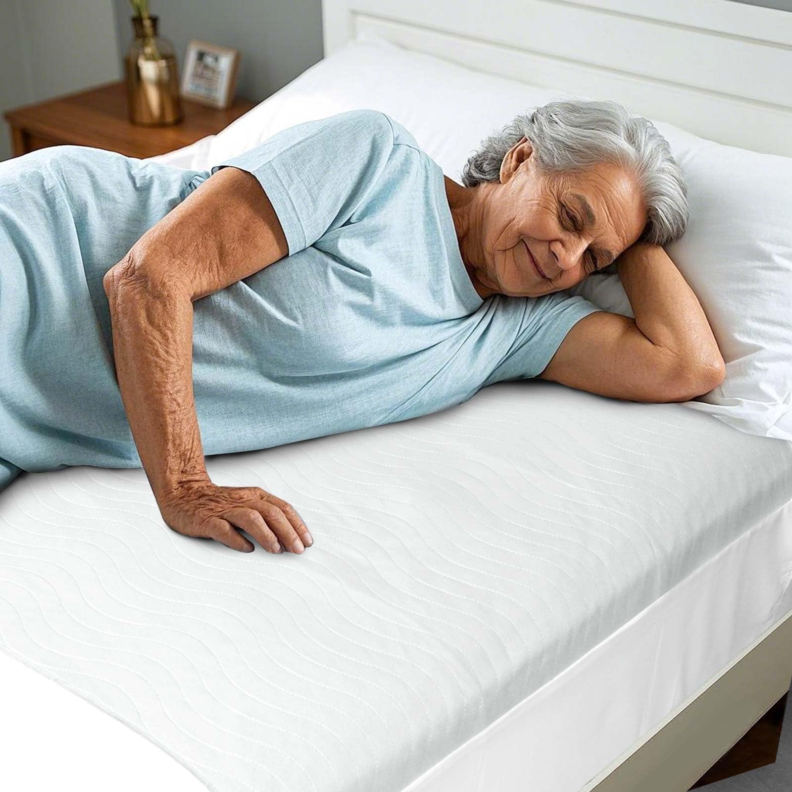 LotuFlor bed-pad mattress protector fits up to 20 inches thick