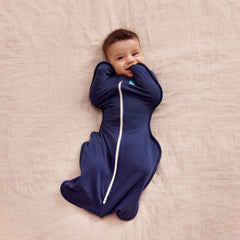 Love to Dream Swaddle Up 1.0 TOG fabric for moderate room temperatures.