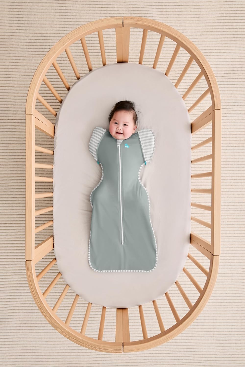 Love to Dream Swaddle Up Transition Bag supports hips-free design for comfortable sleep