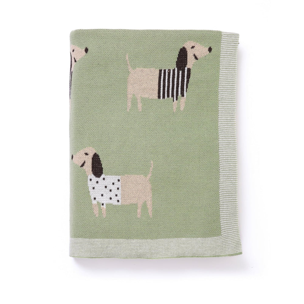 Loyfoky blanket 40x30 inch size ready for swaddling and stroller outings.