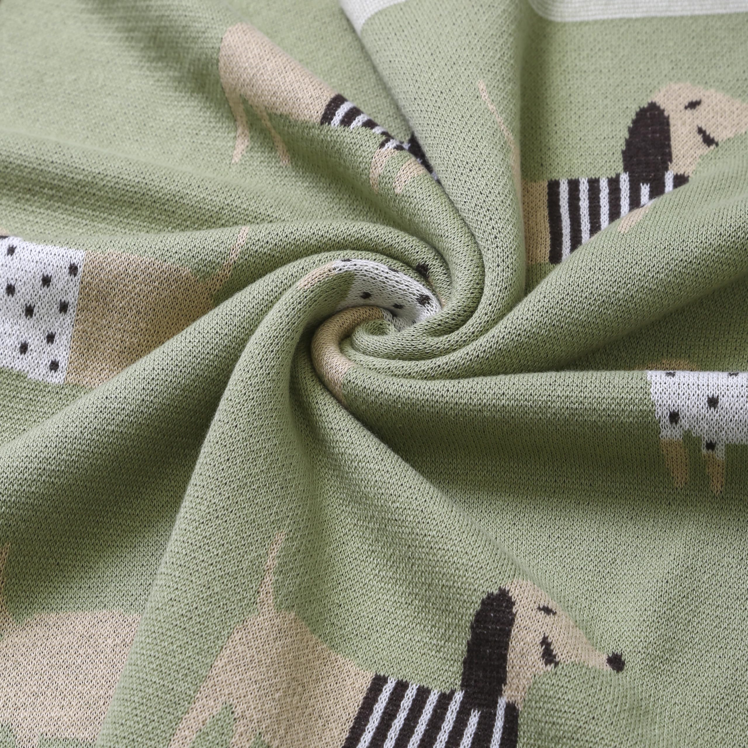 Loyfoky blanket is machine washable for easy care and quick refreshes.
