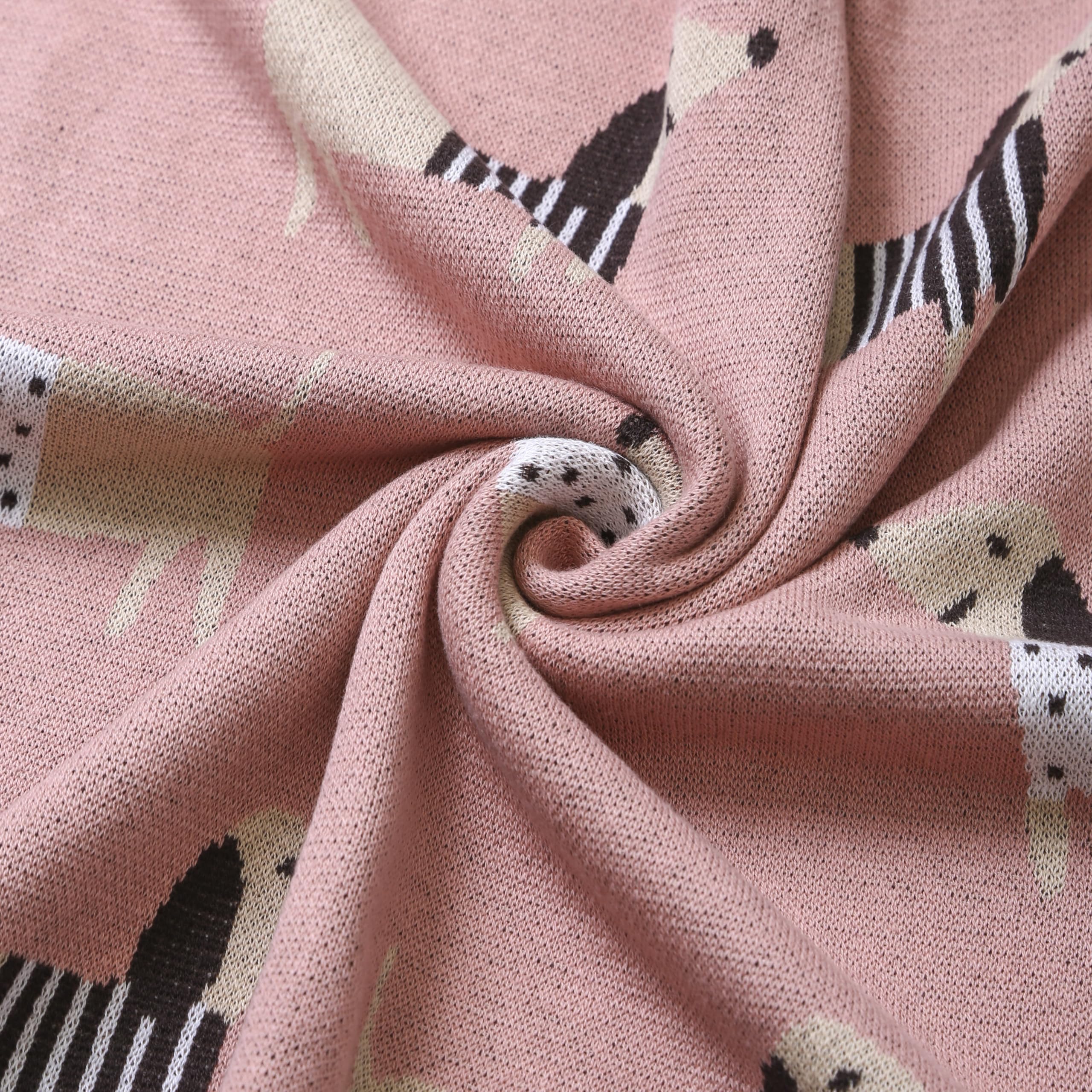 Loyfoky newborn comfort knit blanket for snuggles and naps.
