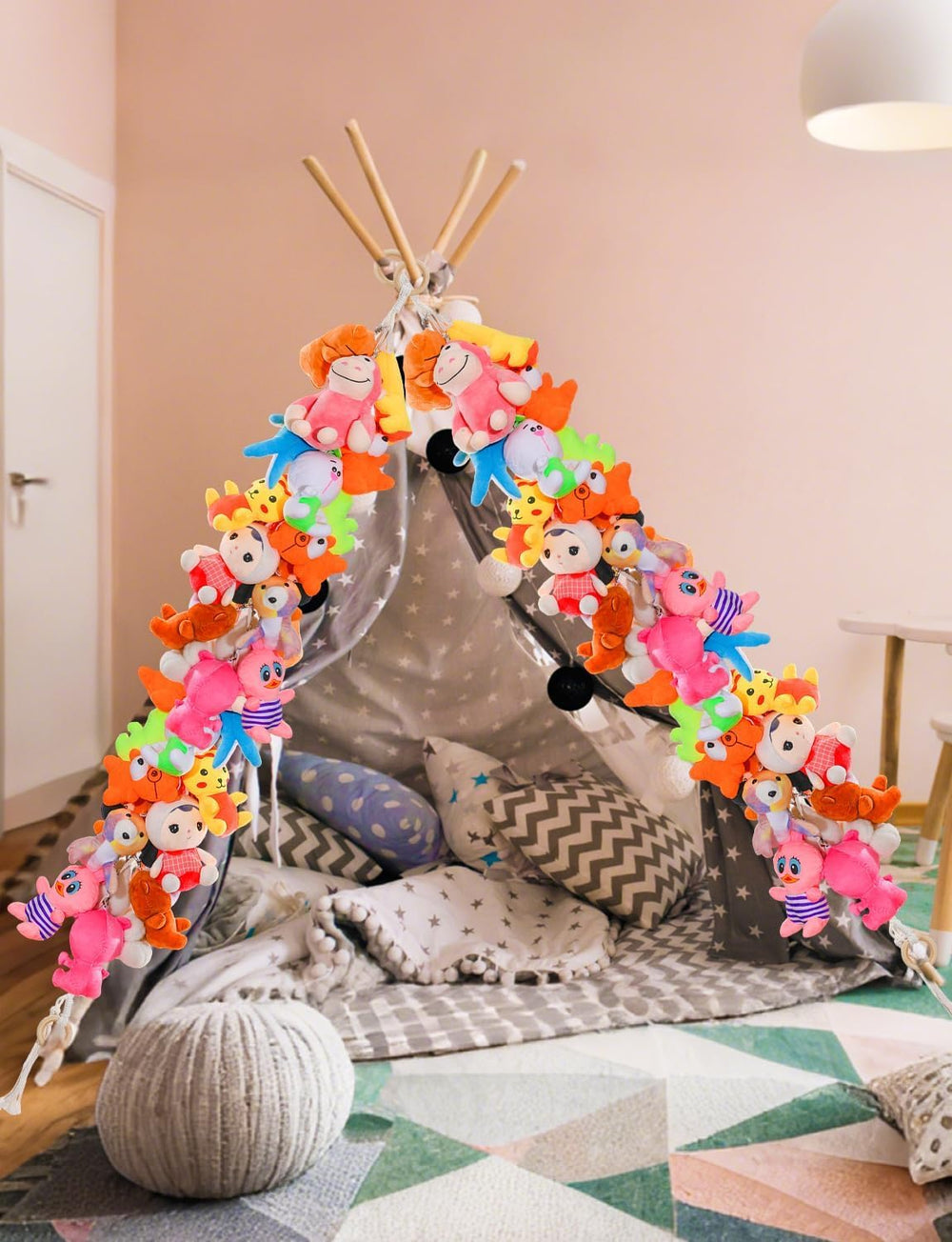 LSLYHTC versatile hanging hammock storing plush and small items
