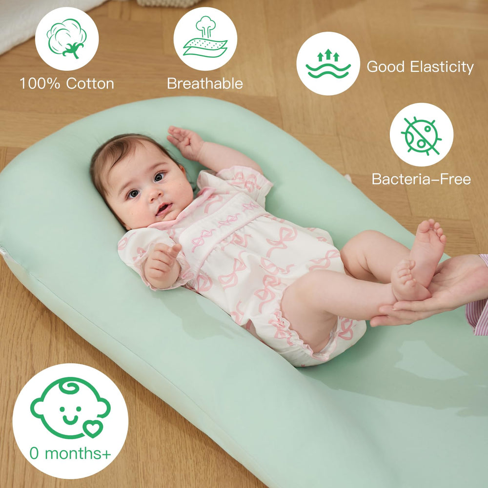Lucakuins lounger offers space to grow up to two years.