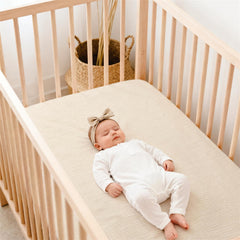 Lulu Moon deep-pocket-9in keeps the sheet in place on various crib mattresses.