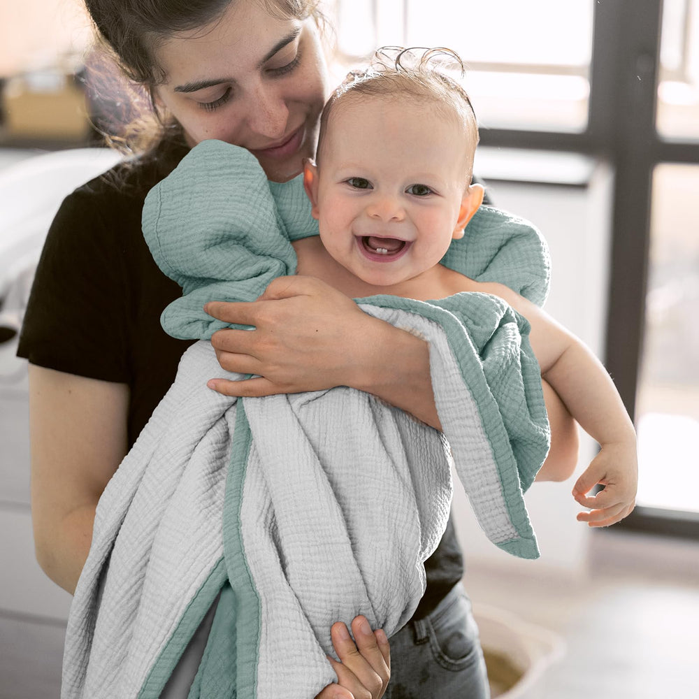 Lulu Moon machine-washable blanket for easy care
