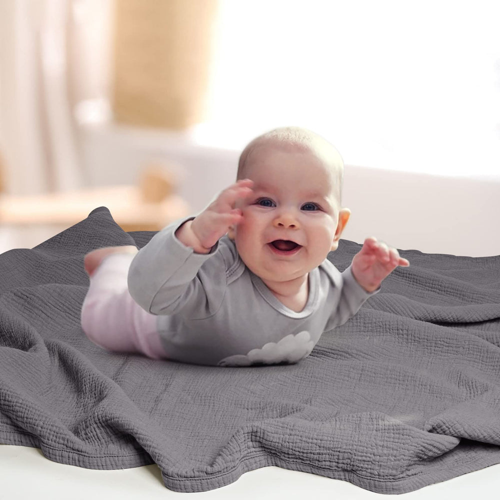 Lulu Moon machine-washable muslin blanket makes daily care quick and simple.