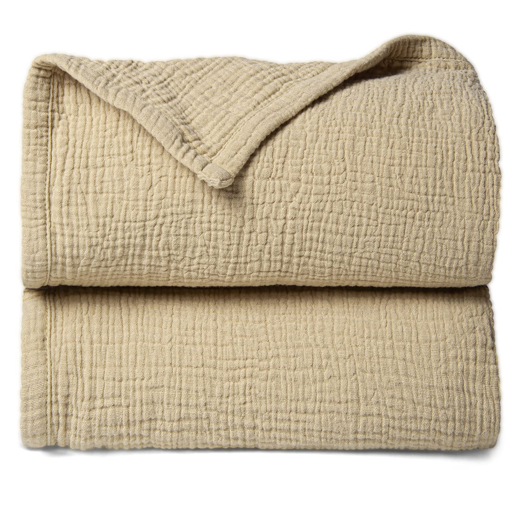 Lulu Moon muslin blanket fabric detail, breathable cotton gauze for delicate skin