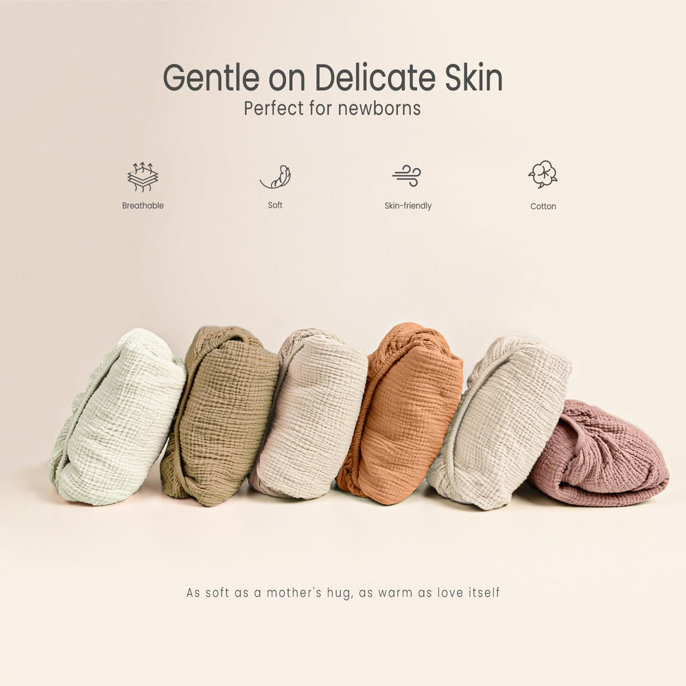 Lulu Moon snug-fit-360-elastic design provides a secure, smooth crib sheet fit.
