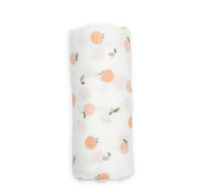 Lulujo soft-bamboo-viscose-muslin-swaddle conveys gentle texture and baby-comfortable wrapping.