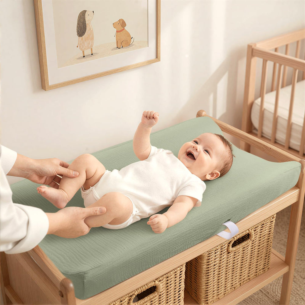 Elastic edge secure-fit demonstrates snug, slip-free cover by Lulumoon