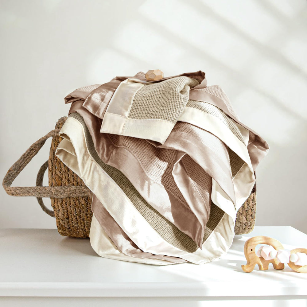 Lulumoon oat cotton crib quilt for breathable daytime naps