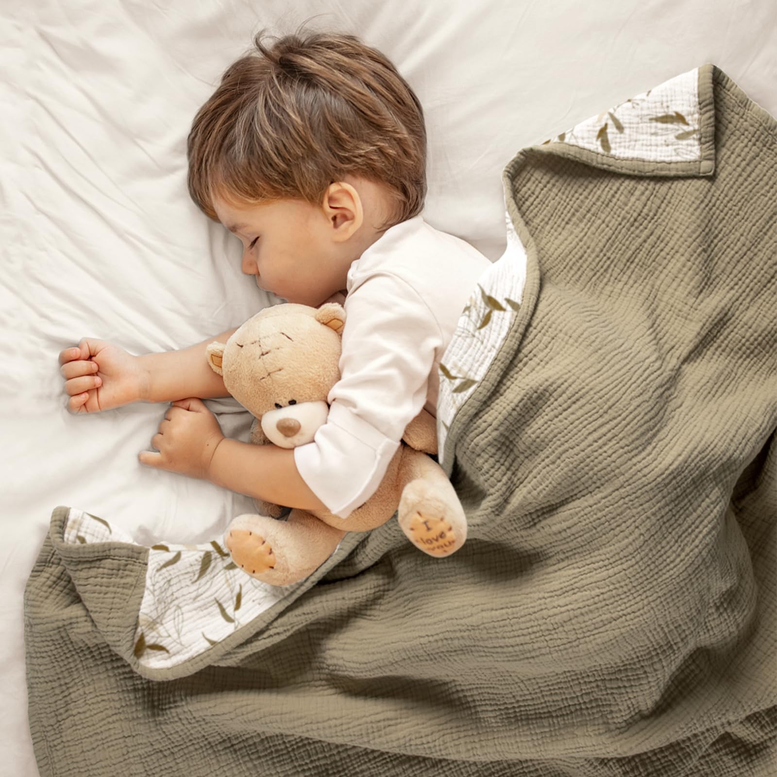 Elegant boxed packaging makes Lulumoon blanket a thoughtful gift