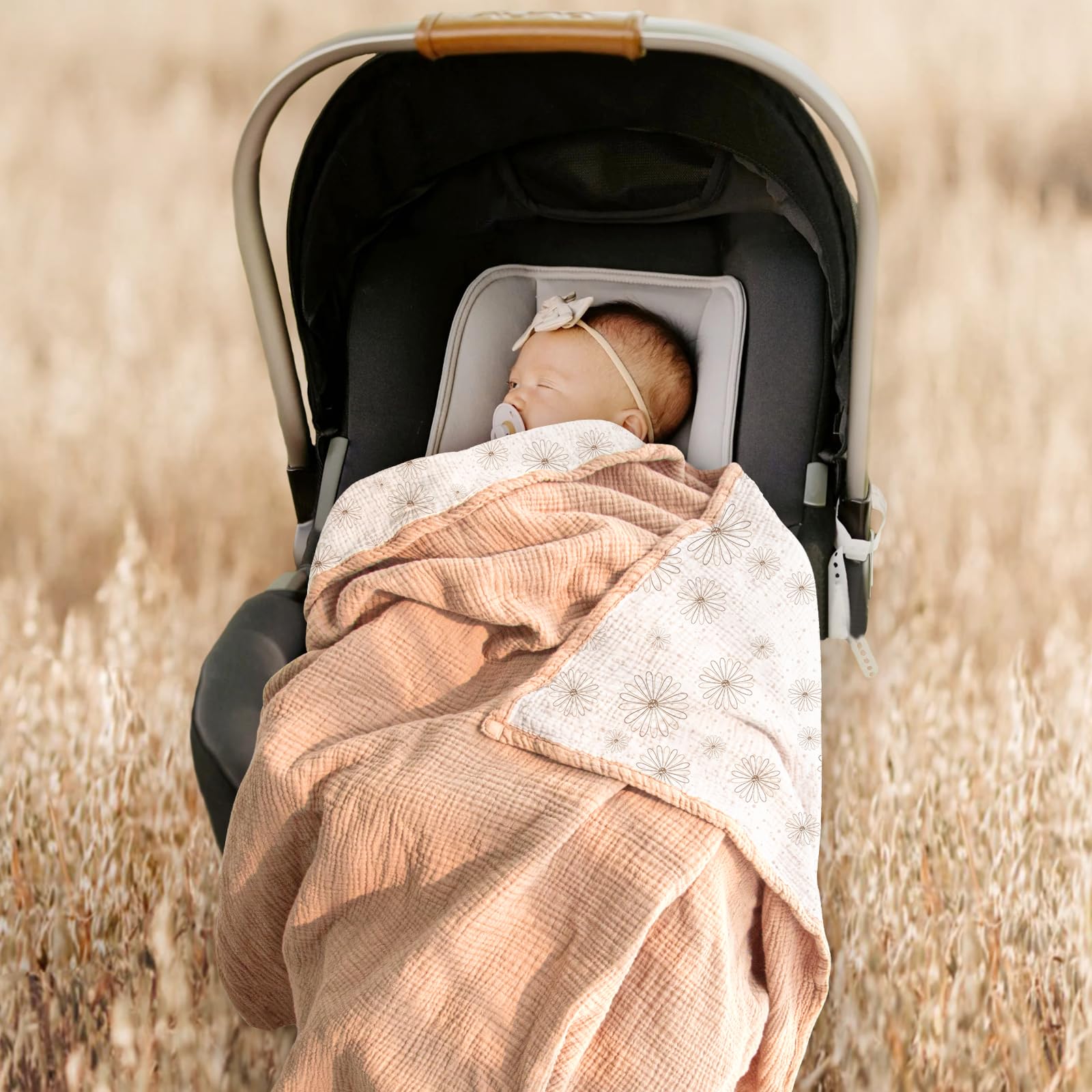 Lulumoon Muslin Blanket Pink Daisy for nap and play moments