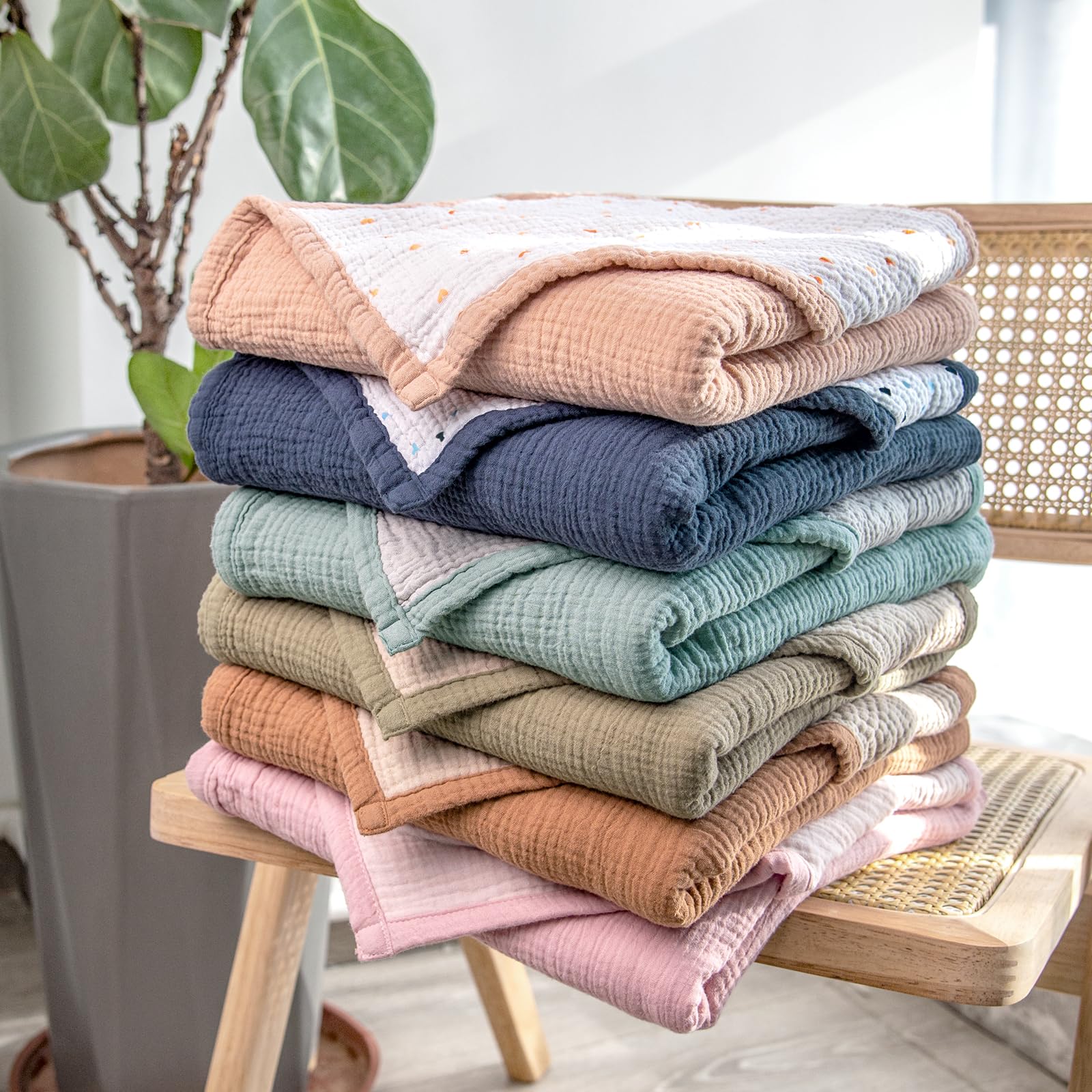 Lulumoon muslin blanket machine washable for easy care.