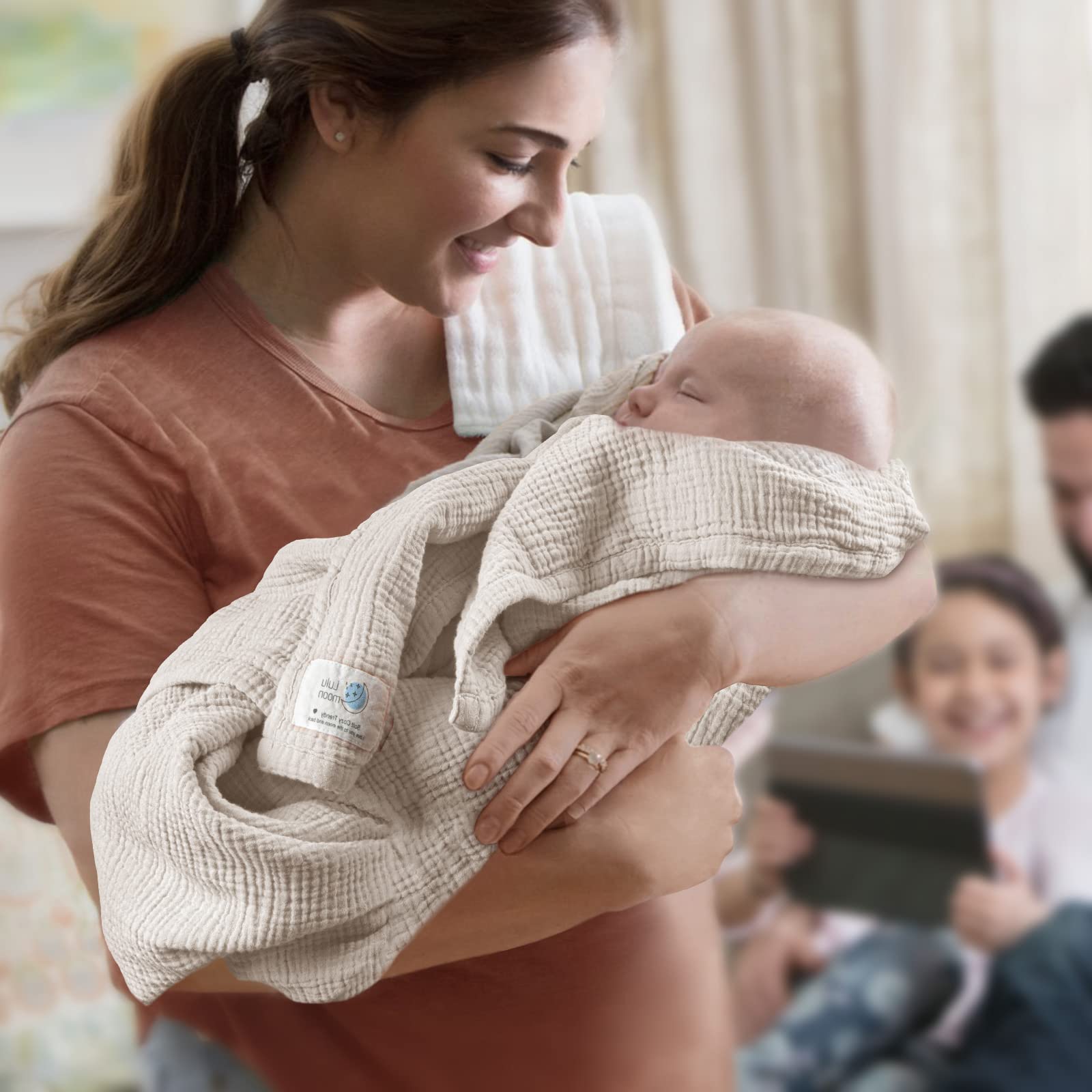 Lulumoon ivory muslin blanket delivers soft texture after washing