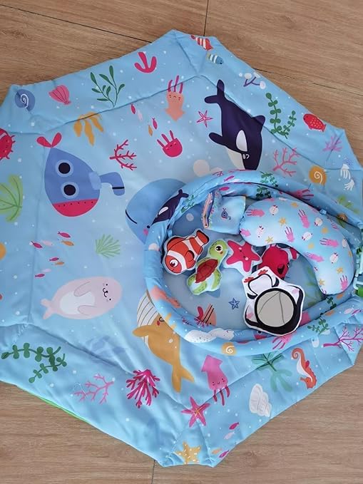The detachable fish toy on lulunemo Ocean Play Mat promotes visual tracking