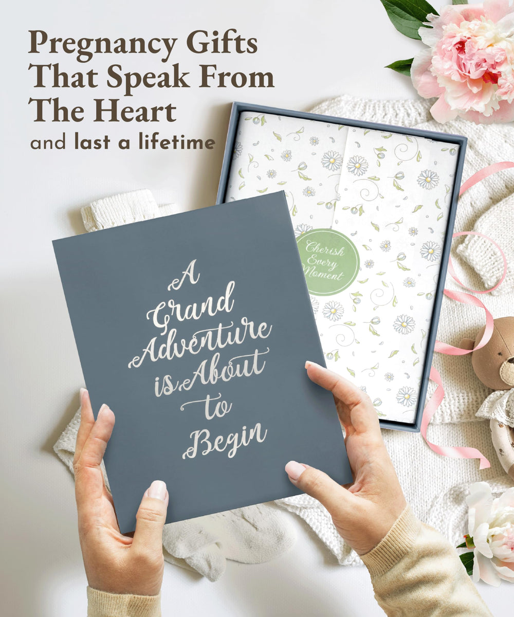Luminate Press Keepsake Pregnancy Journal inside pocket area holds ultrasound photos and mementos.