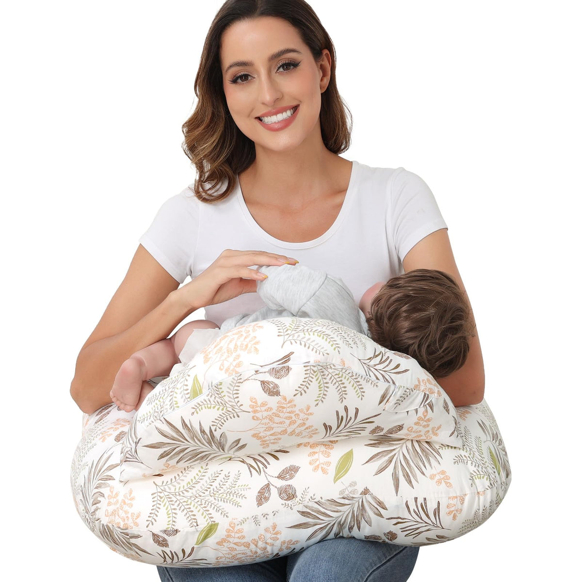 Lurui nursing pillow with adjustable waistband supports comfortable feeds