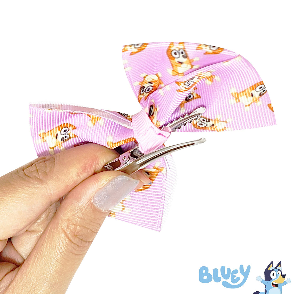 LUV HER colorful Bluey bows coordinate with outfits and playdates.