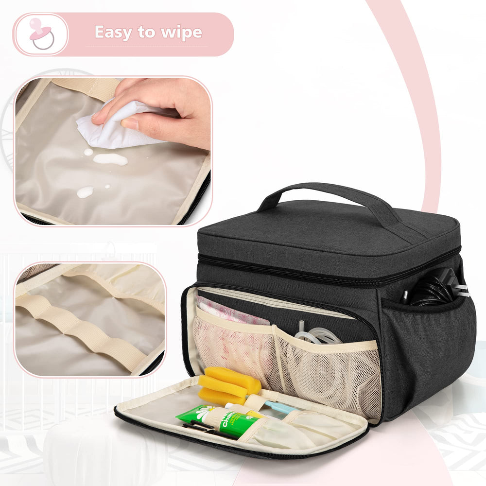Main compartment with detachable divider for Spectra S1/S2 and bottles.