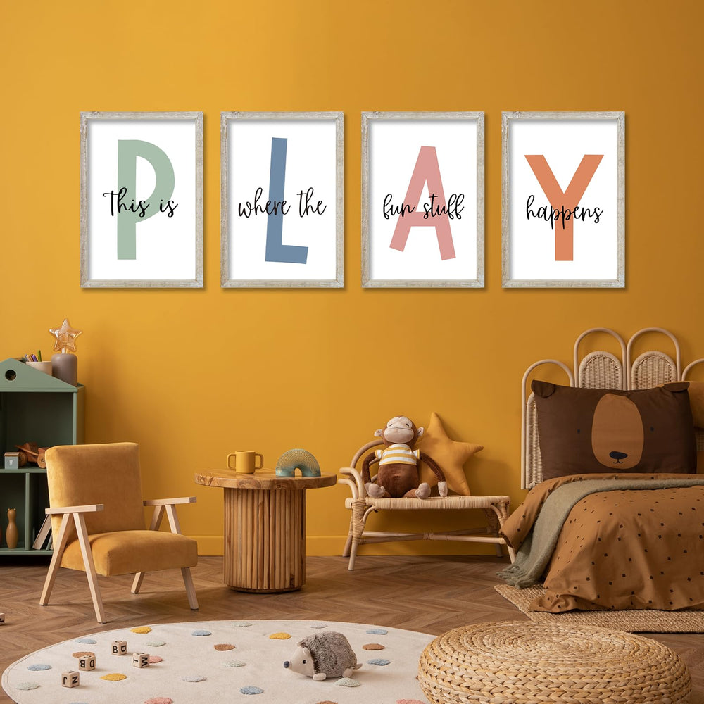 LuZhiQiang playful wall art set adds warmth to playrooms and bedrooms.