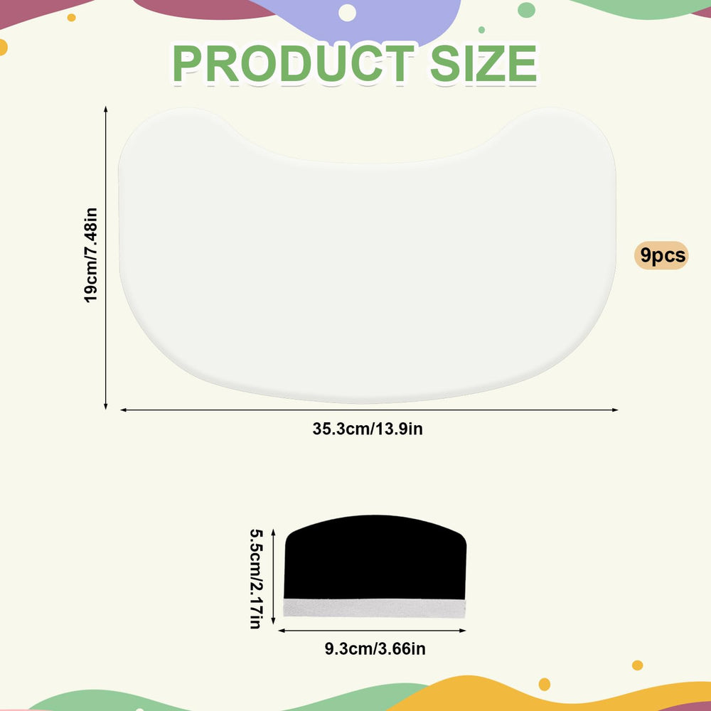 Applying Lyreh suction stickers quickly on a high chair tray without tools