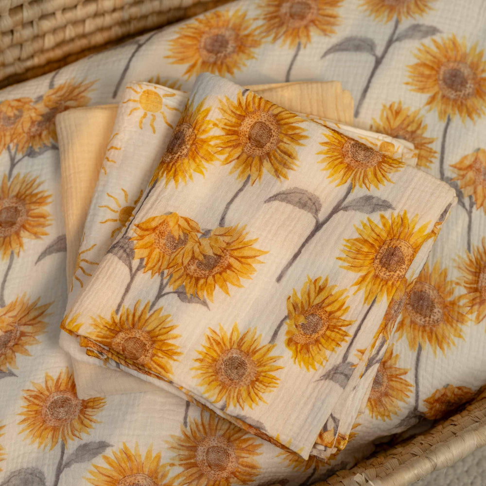 Baby swaddled in crib demonstrates cozy, lightweight wrap ideal for calm transitions.
