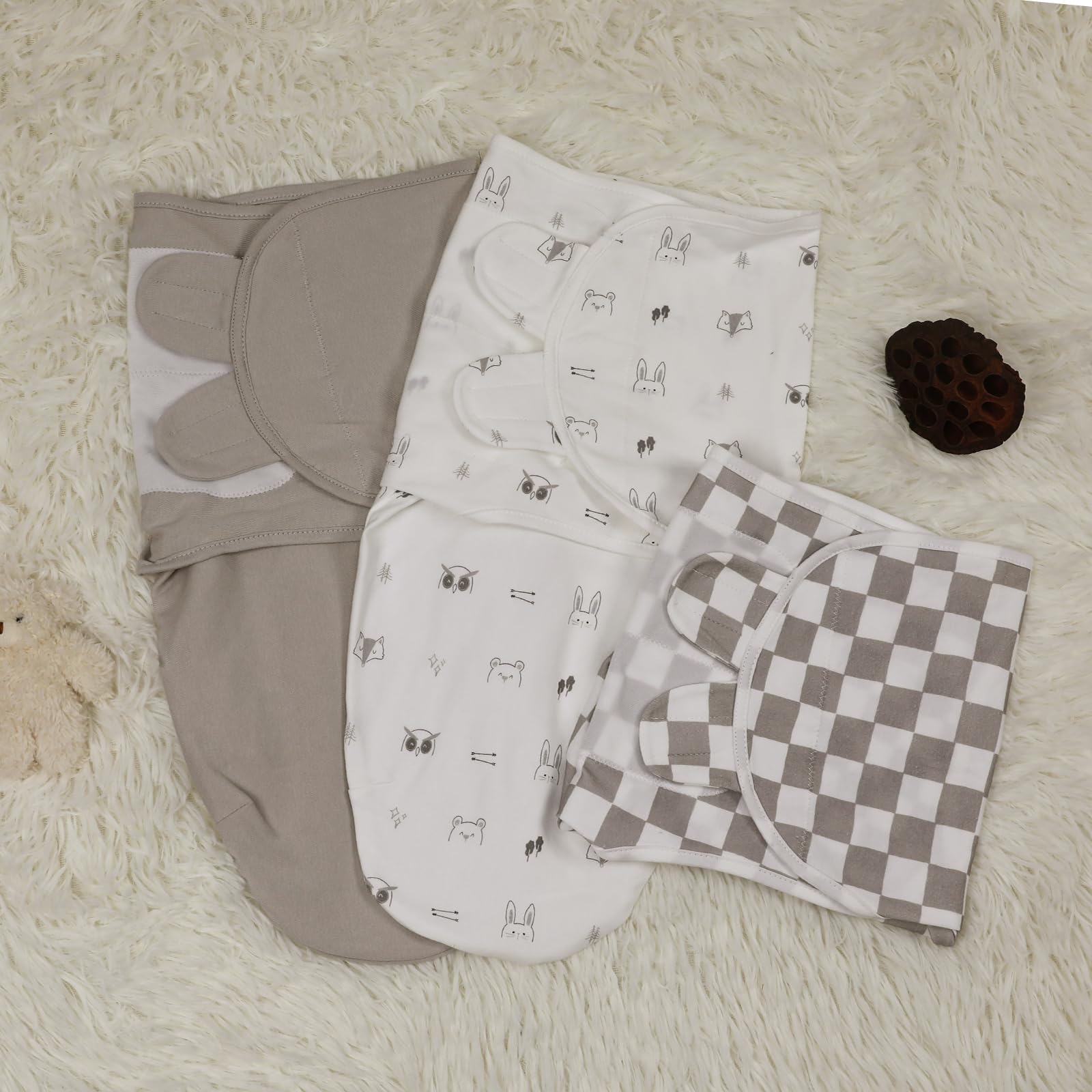 LYRICHOM BABY adjustable wing swaddle for secure, customizable fit.