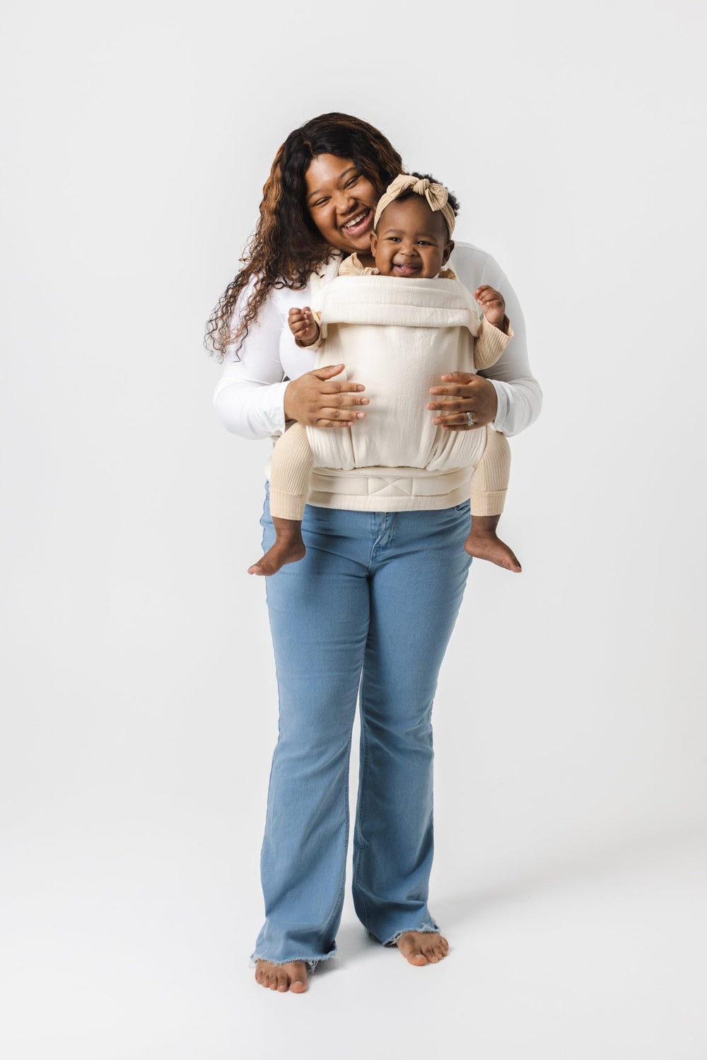 MABĒ Monarch ivory close-up shows premium cotton-linen blend for gentle baby comfort.
