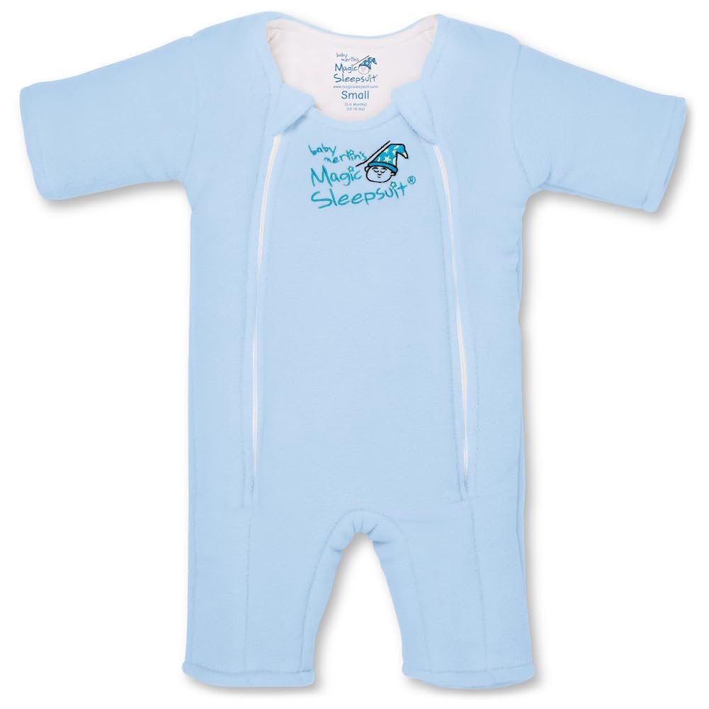 Magic Sleepsuit Merlin’s Microfleece blue in crib with back sleeping setup