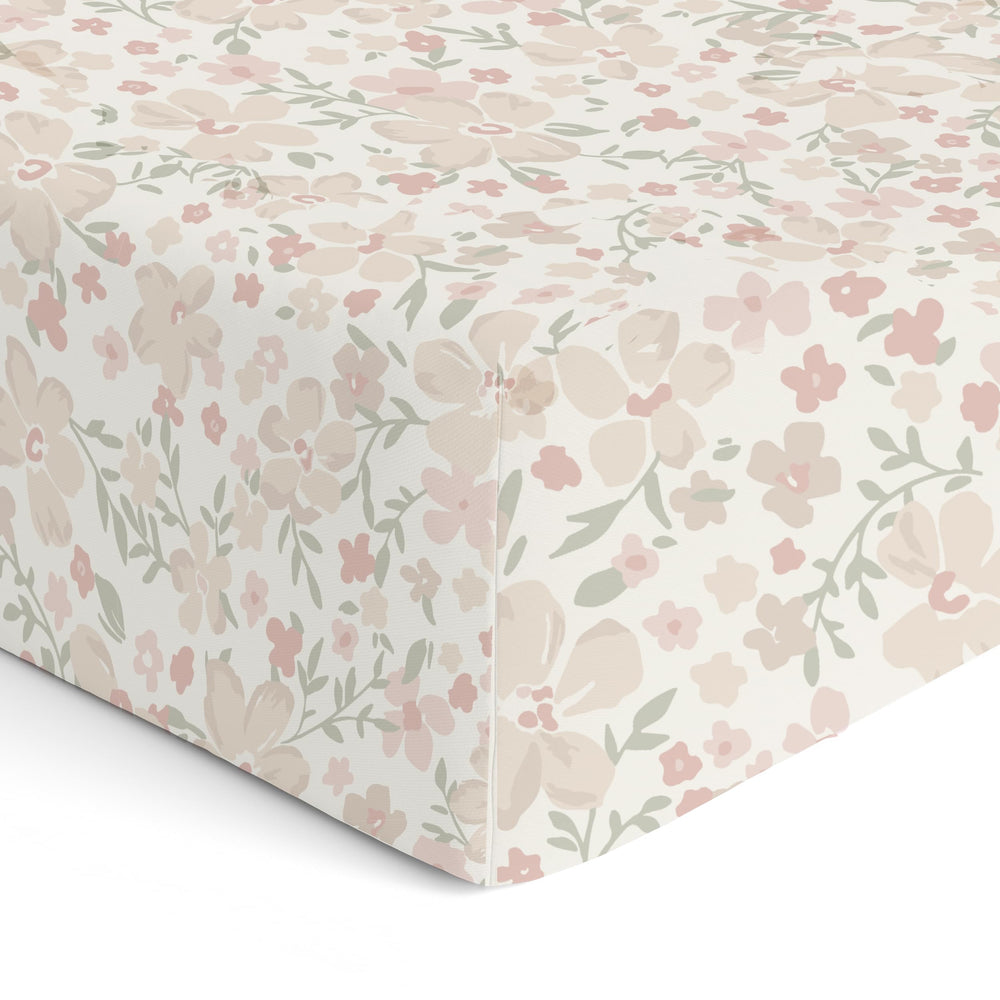 Makemake Organics fitted sheet with premium elastic stays secure.