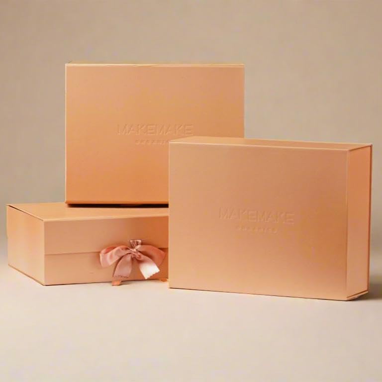 Soft-touch organic cotton from MakeMake Organics for delicate skin.