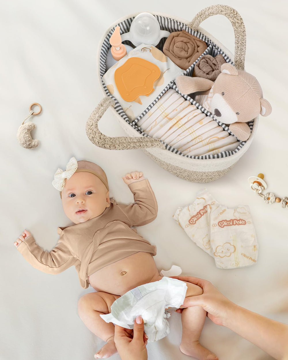 Maliton car organizer use keeps baby essentials organized on trips.