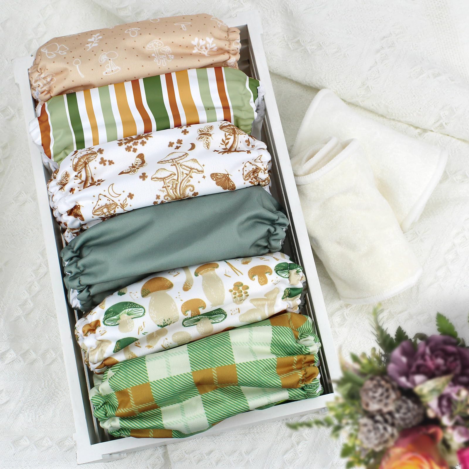 Mama Koala 3.0 AWJ lining keeps baby cool and comfortable.