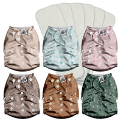 Mama Koala 3.0 pocket diaper snaps for a secure fit during on-the-go days.