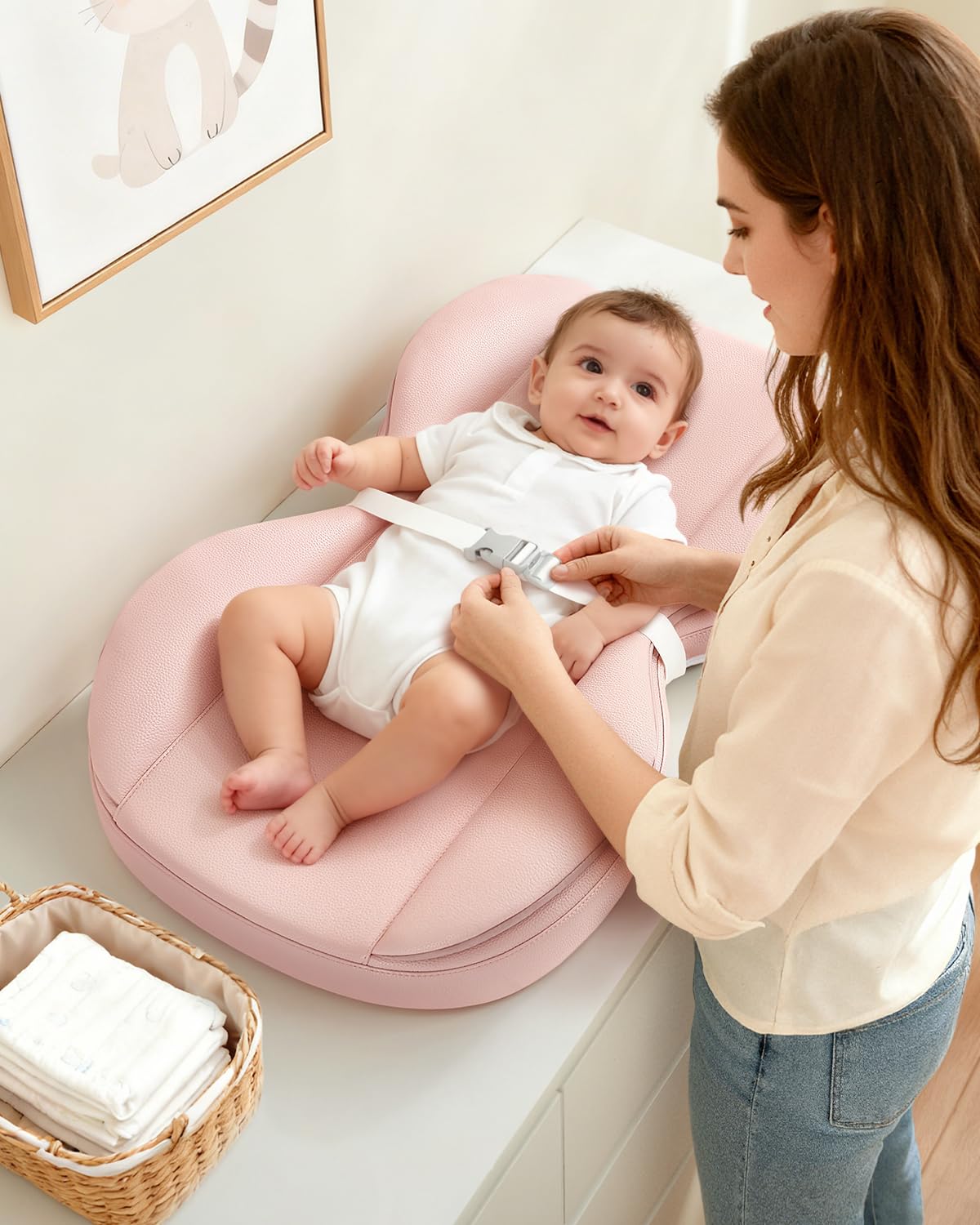 Mamatepe pea-shaped design prevents rolling for baby safety