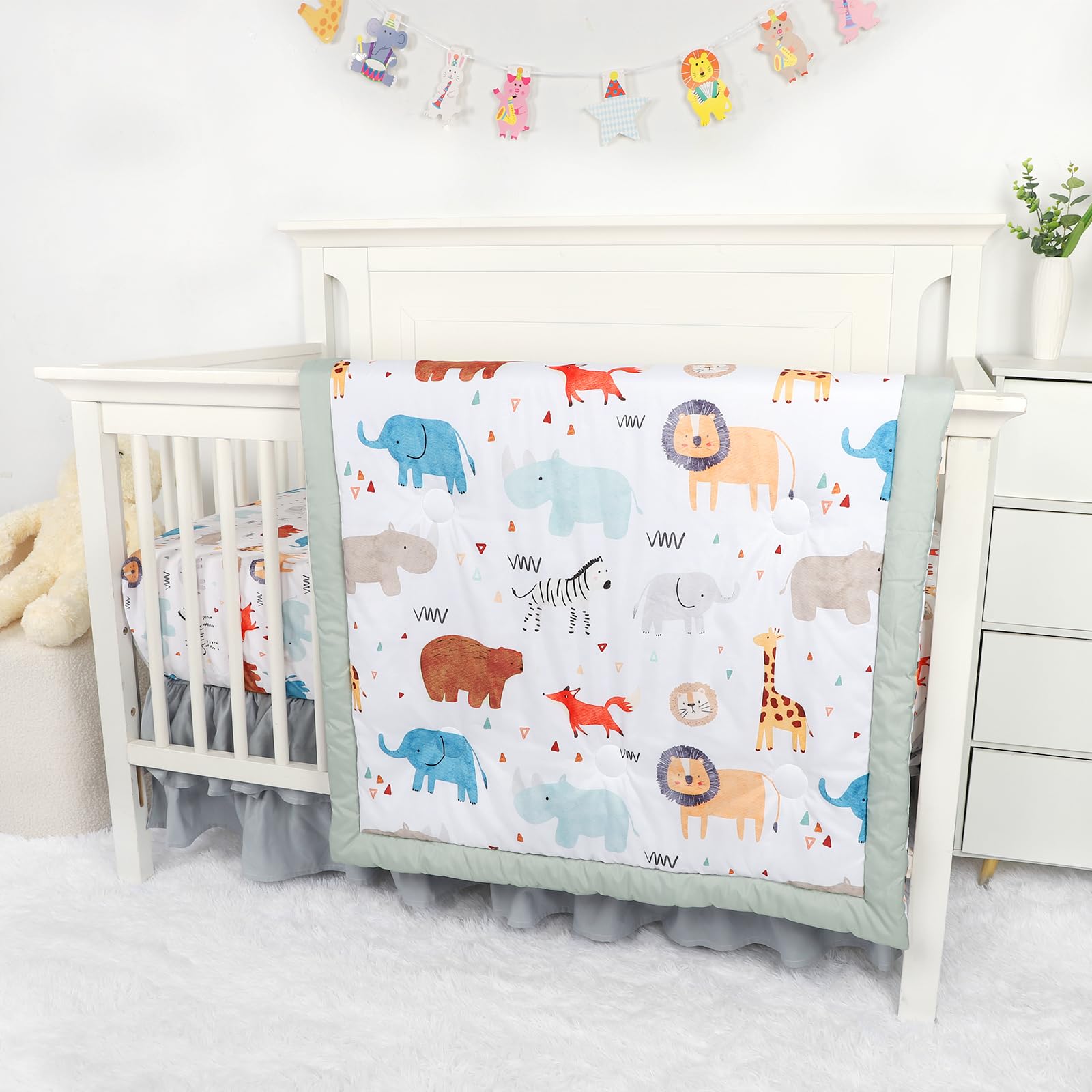 Man Fai Sky gift-ready 3-piece crib set, ideal for new moms