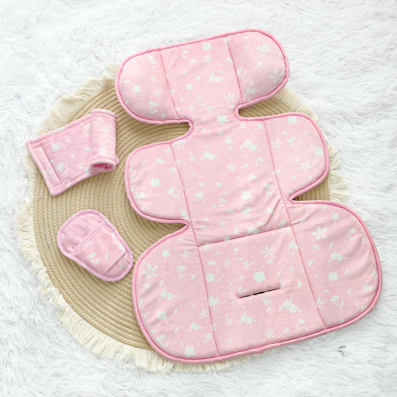 Machine washable fabric of Man Fai Sky insert for easy cleaning after outings.