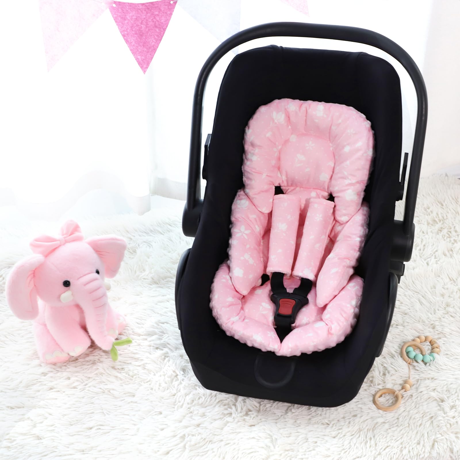Man Fai Sky newborn head support delivers ergonomic alignment for peaceful rides