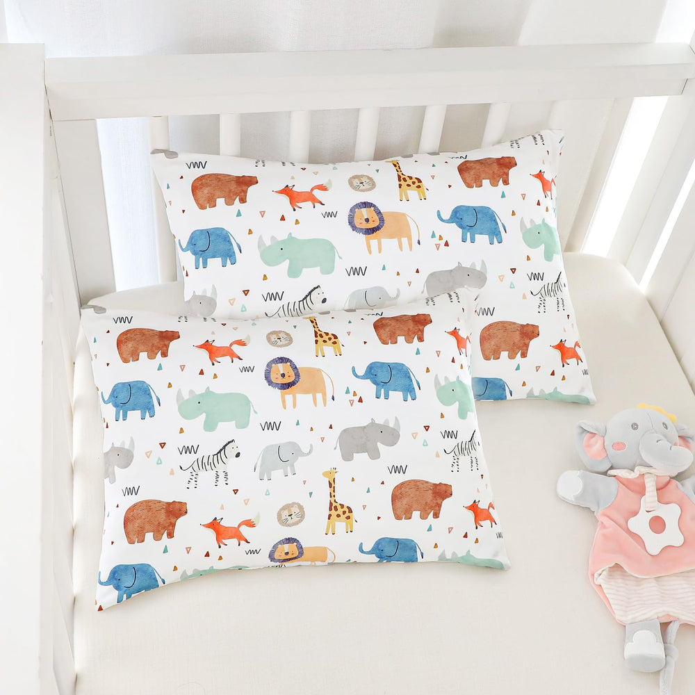 Man Fai Sky pillowcase with animal-patterns adds playful bedtime appeal.