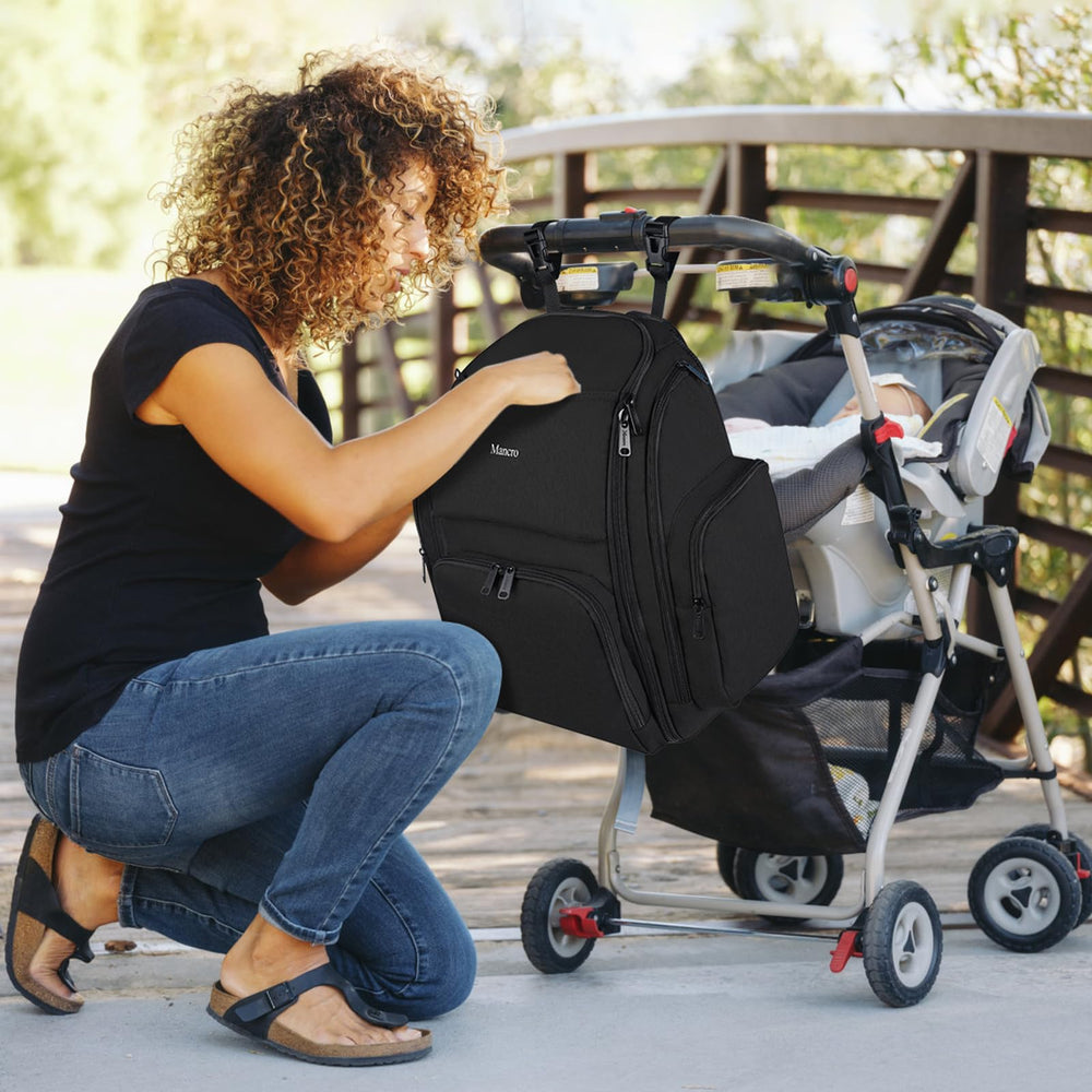 Mancro ergonomic shoulder straps and back panel for comfortable all-day wear